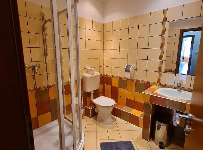 Hotel Istvan Parkhotel Es Gasztrofarm Sormás