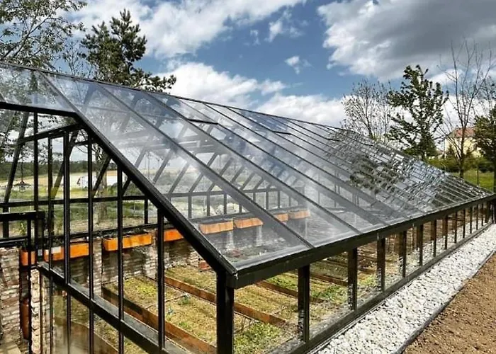 Hotel Istvan Parkhotel Es Gasztrofarm
