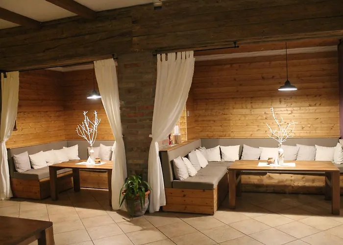 Hotel István Parkhotel és Gasztrofarm